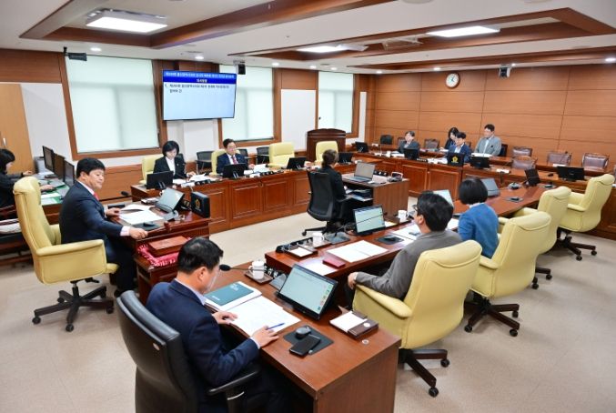 의회운영위원회, 제2차 정례회 의사일정 협의의 건 심사