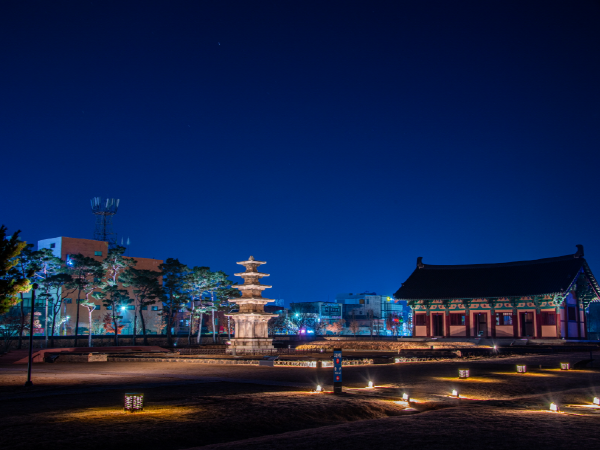 ▲ 정림사지 야경