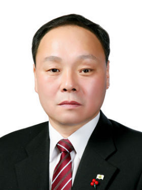 새마을문고경상남도지부 회장 신 용 덕