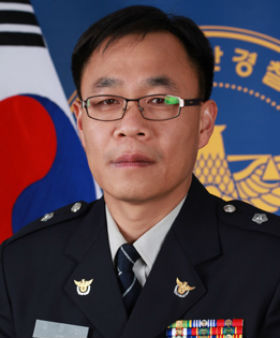경비교통과 교통조사계장 경감 김영산