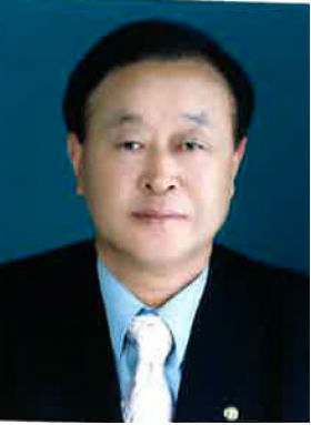 이무진 전 거창교육지원청 교육장