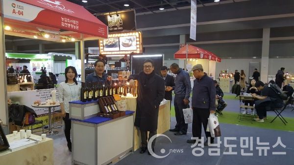 ‘대한민국 우리술 품평회·대축제’ 참가 관람객들로부터 호평을 받았다.(사진/합천군)
