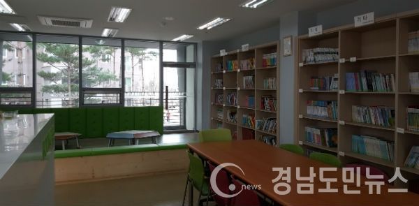 작은도서관의 군민 만족도 제고를 위해 사립작은도서관에 도서구입비 보조금을 지원한다.(사진/거창군)