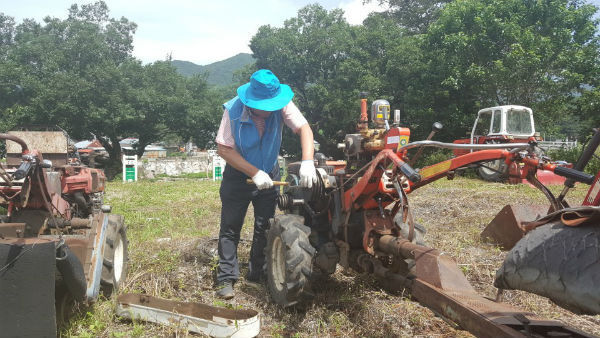 120자원봉사회 등 산청군 관내 기관.단체가 오지마을 봉사활동에 나섰다