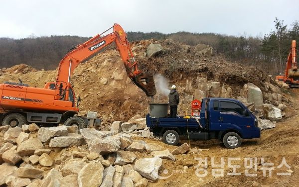 산청군 미세먼지 다량배출 3대 핵심현장 특별점검(사진/산청군)