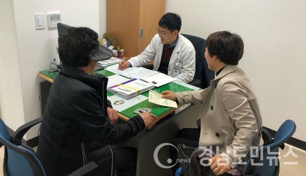 치매진단 원스톱(사진/거창군)