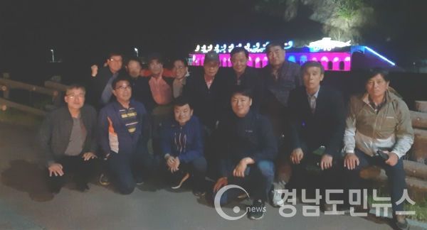 산청군과 산청군의회가 현재 진행 중인 적벽산 급경사지 정비사업에 타 지역의 우수사례를 접목하기 위해 비교견학을 실시했다.(사진/산청군)
