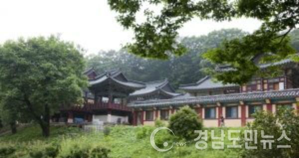 화개면 지리산 칠불사에서 제7회 칠불사 선차학술발표회를 개최한다.(사진/하동군)