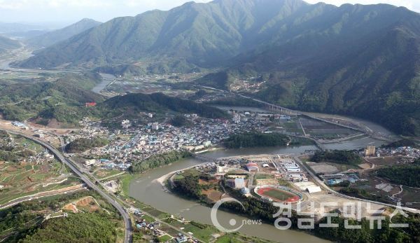 산청군 20억원 투입 국민체육센터 조성 관련 산청읍 전경(사진/산청군)