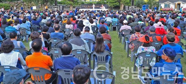 장사익 자선음악회 (2018년 자료)(사진/거창군)