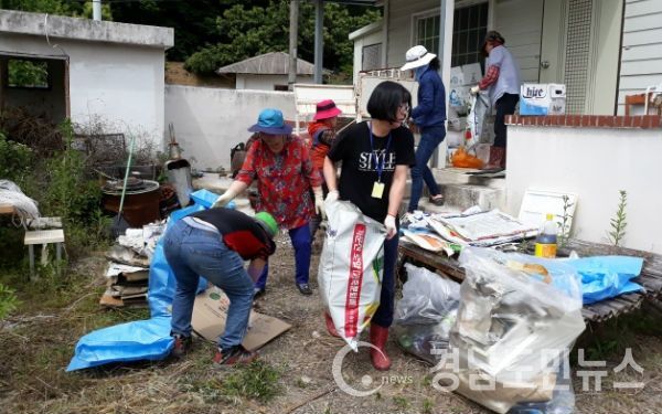 산청 신안면 사례관리대상자 주거환경개선(사진/산청군)