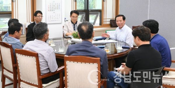 거창군은 지난 16일 7월 소통군수실을 운영했다.(사진/거창군)