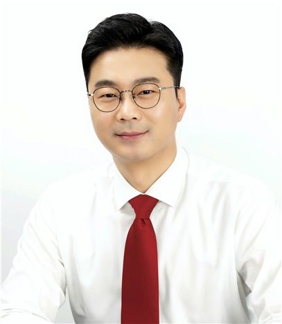 장태용 행정자치위원회 위원장