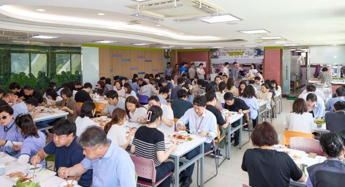 통영시, 제철 맞은 바다장어 소비 촉진 앞장