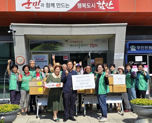 “삼계탕 드시고 건강한 여름 보내세요” 함안군 칠서면 새마을부녀회,‘건강기원 삼계탕’나눔