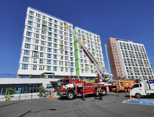 경남 고성군 다시봄 공공실버주택 합동소방훈련 실시