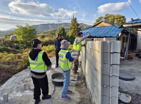 하동군 횡천면 주민들, 주거환경 개선 자원봉사에 구슬땀