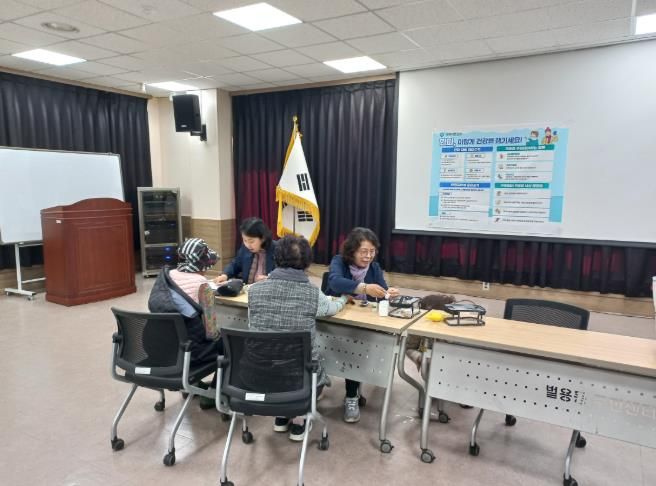 사천시 벌용동행정복지센터 노인일자리 참여자 활동 및 안전교육실시