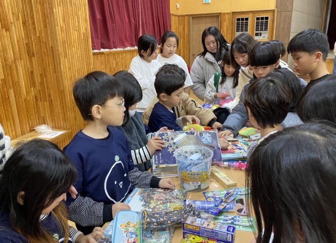 연서초, ‘연서 나눔의 날’ 수익금 기부