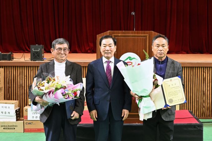 11일 창녕군민체육관에서 열린 제11회 쌀전업농 가족 한마음대회 모습