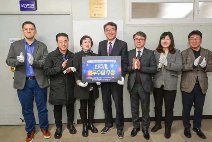 ‘신규(발굴)등록장애인 ONE-STOP 바로지원서비스’최우수상 수상, 현판식