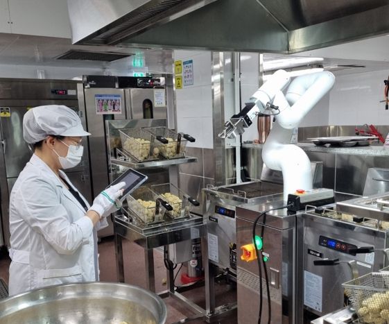 경북교육청, 디지털 대전환 시대 학교급식 자동화로 세계급식 표준 선도