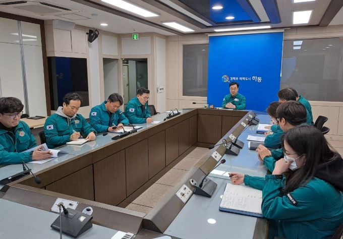 대통령 탄핵에 따른 민생 살피기 긴급회의