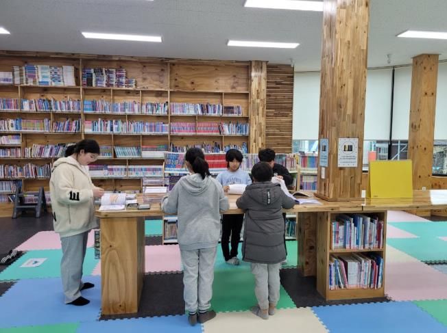 고성동부도서관 초등학생 독서퀴즈대회 성료