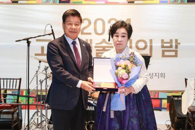 문화예술인의 축제 ‘2024년 고성예술인의 밤’ 성황리에 마쳐