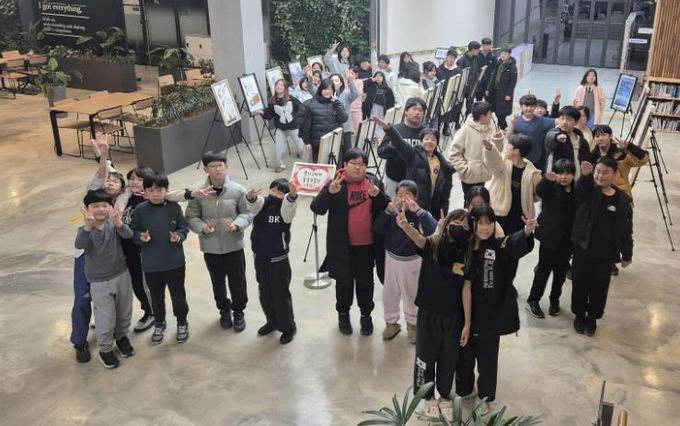 고성군청소년방과후아카데미 졸업 작품전 운영