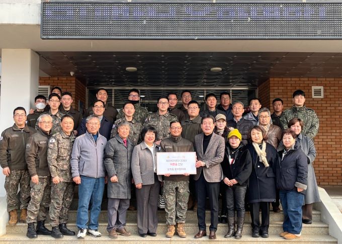 여주시 오학동 방위협의회, 설맞이 군부대 위문금 전달