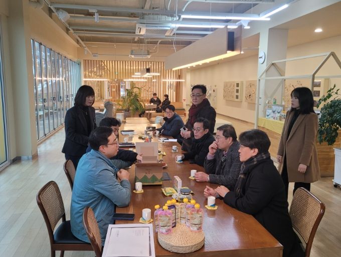 '에코맘의 산골이유식' 등 3개 업체 방문