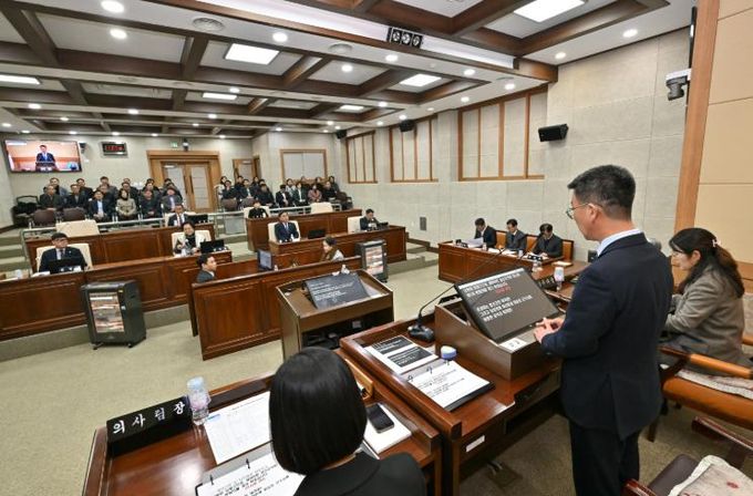 정선군의회, 제305회 임시회 개회