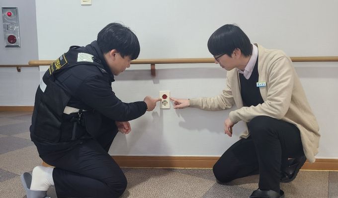 경남소방본부, 화재 취약시설 안전용품 지원