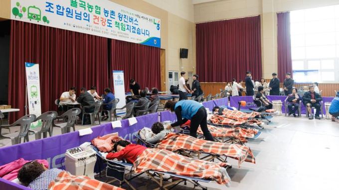 합천군 건강 싣고‘부르릉’농촌왕진버스, 합천군 곳곳 누빈다