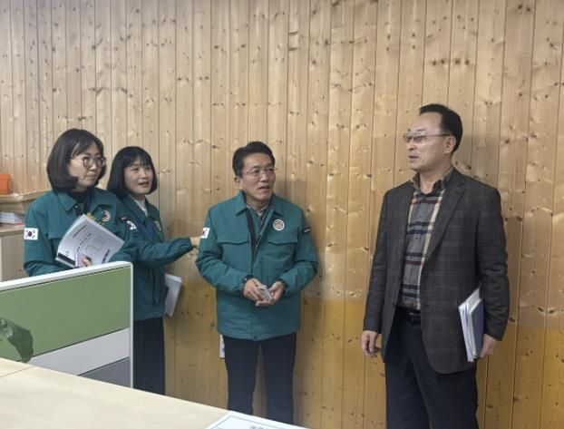 산청부군수, 복지 분야 시설 현장점검