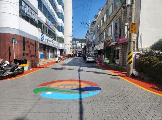 “차보다 사람이 먼저” 통영시 보행자우선도로조성 사업 완료