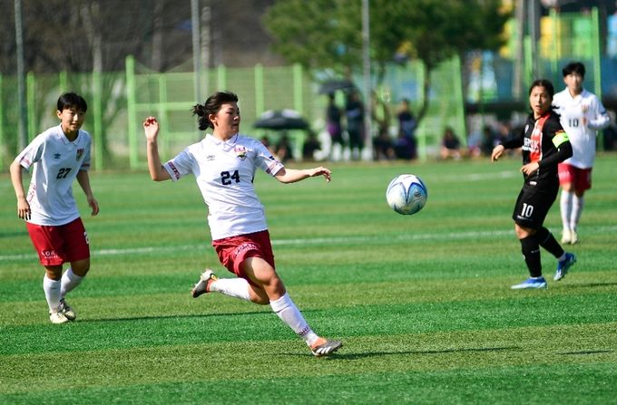 지난해 4월 화천에서 개최됐던 춘계한국여자축구연맹전