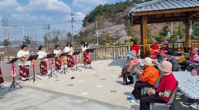 사천시자원봉사센터 소리나래 전문봉사단, 올해 첫 재능기부 활동 펼쳐