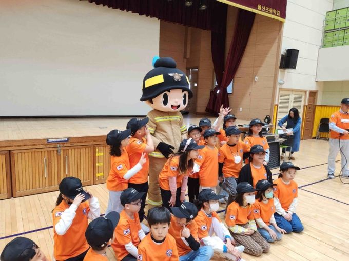 울산초등학교 한국 119청소년단 발대식