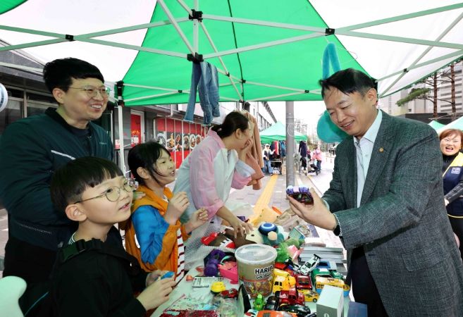 인천 동구, 찾아가는 자원순환 나눔장터