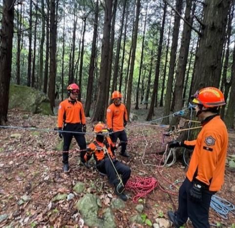 해남소방서, 봄철 산악사고 대비 특별구조훈련 실시