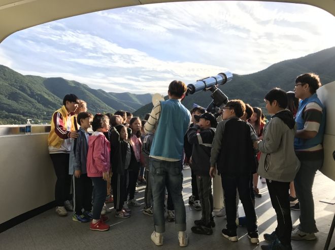 (별빛축제기간)보현산 천문과학관 보조관측실