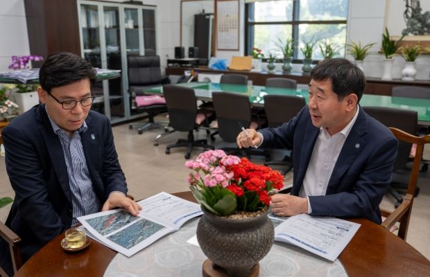 이재영 군수, 충북도 방문 주요 현안사업 지원 건의‘구슬땀’