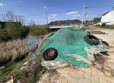 김해시 야적 퇴비 관리 강화 “녹조 예방”