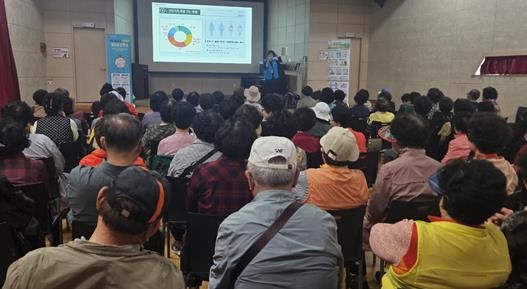 김해시보건소, 100세 시대 감염병예방 교육 실시