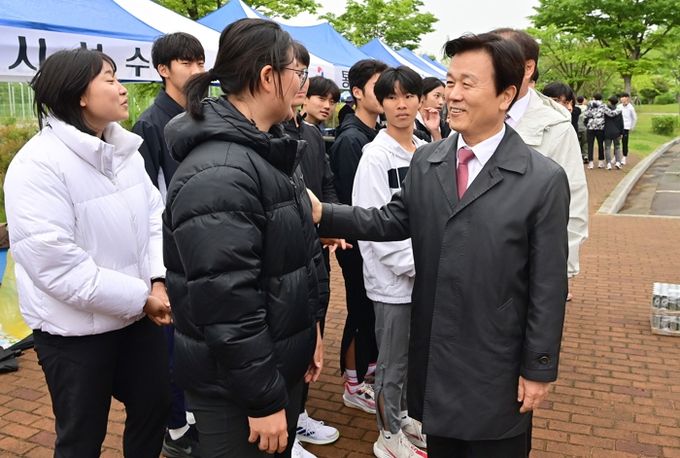 조규일 진주시장, 제64회 경상남도민체육대회 경기장 격려 방문