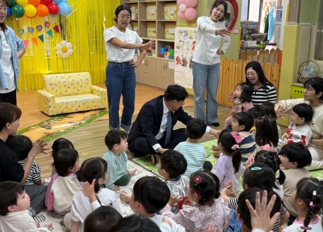 직장어린이집 방문한 현창훈 부시장