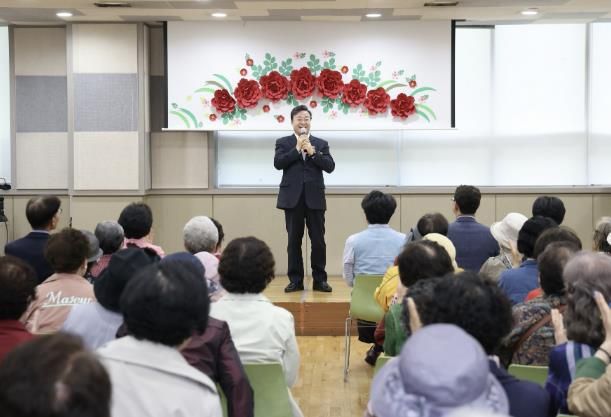 의왕시 사랑채․아름채 노인복지관, 어버이날 기념행사 성료