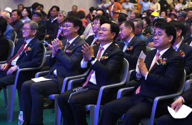 강화군, 어르신께 드리는 존경과 감사… 어버이날 기념행사 성황리에 개최